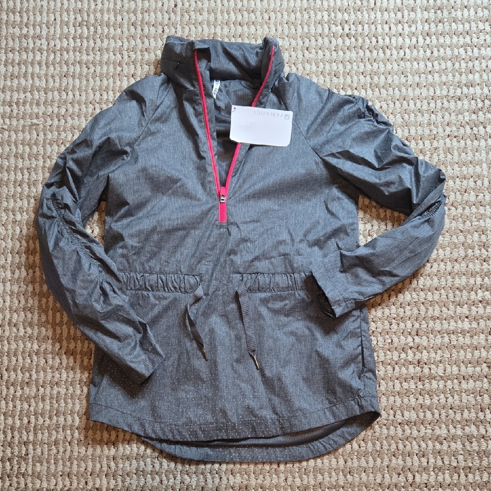 Fabletics XS Danielle Jacket Water Resistant Relaxed Fit Hidden Hood Collar Top
